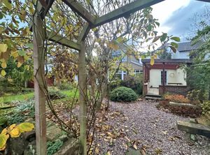 Photo 14- click for photo gallery